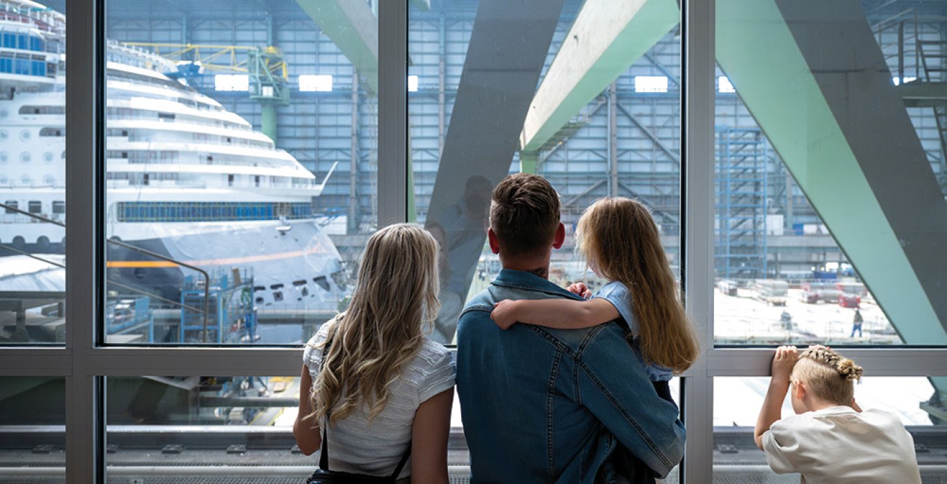 Führung in der Meyer Werft
