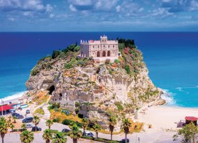 Tropea
