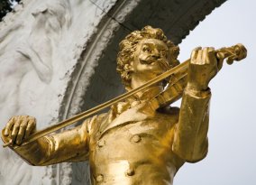 Statue Johann Strauss
