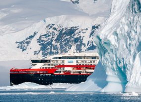MS-Fridtjof-Nansen Bay
